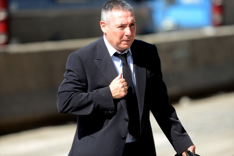 Stinfale también defendió al Gordo Valor y estuvo preso 70 días, acusado de ser uno de los organizadores de la Time Warp, donde murieron cinco jóvenes. Stinfale también defendió al Gordo Valor y estuvo preso 70 días, acusado de ser uno de los organizadores de la Time Warp, donde murieron cinco jóvenes.