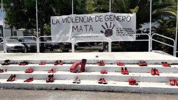 Se separaron pero él la sigue acosando: Tengo miedo de J