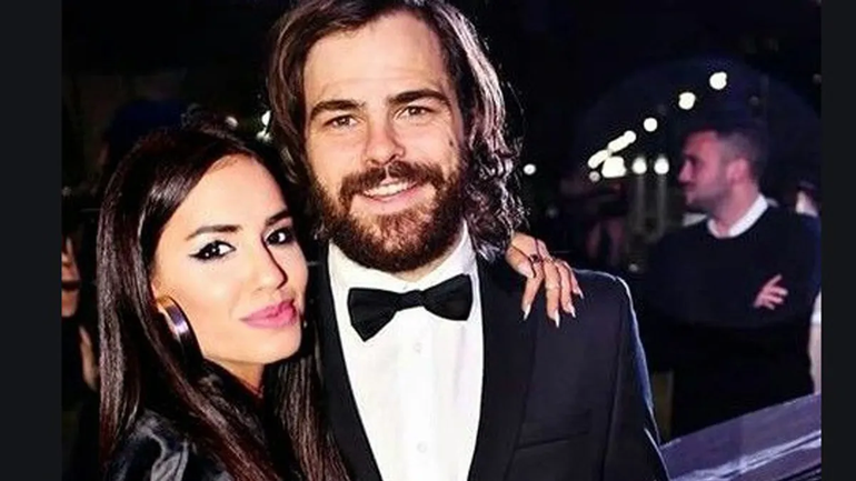 Lali Espósito y Peter Lanzani volverán a compartir escenario en el Cris Morena Day. Lali Espósito y Peter Lanzani volverán a compartir escenario en el Cris Morena Day.