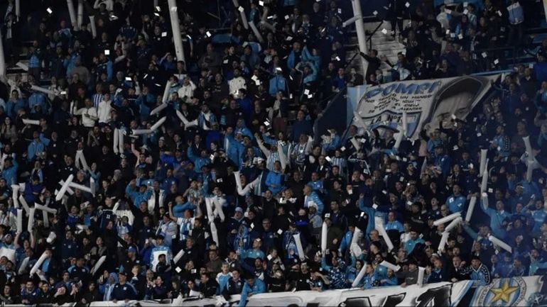 Los hinchas de Racing agotaron todo Los hinchas de Racing agotaron todo