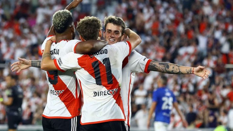 La increíble razón por la que un jugador de River tuvo que pagar una multa