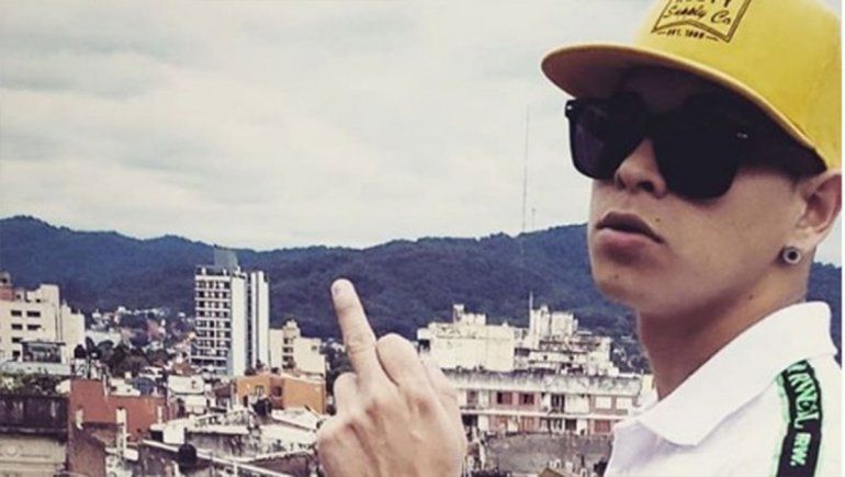 Un cantante de cumbia dijo que las salteñas son feítas y el show terminó en escándalo