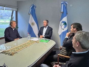 asfaltan el sector cortaderas de la ruta 7: obra de la provincia con ypf