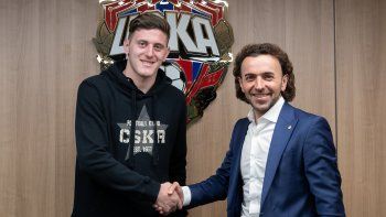 el insolito bailecito de gaich con una conductora rusa el insolito bailecito de gaich con una conductora rusa