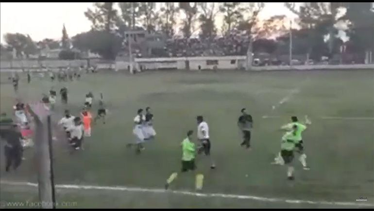 Brutal agresión a un árbitro en un torneo de Córdoba