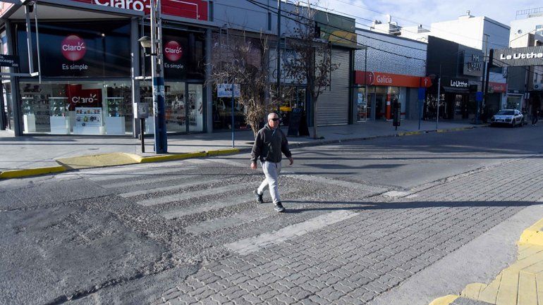 Sin transporte ni bancos, la ciudad funcionará a media máquina