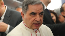una carta del papa francisco cambio todo: el cardenal corrupto renuncio al conclave