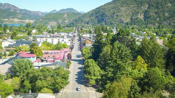 Un porcentaje importante de la población de San Martín de los Andes está en demanda de una vivienda permanente Un porcentaje importante de la población de San Martín de los Andes está en demanda de una vivienda permanente