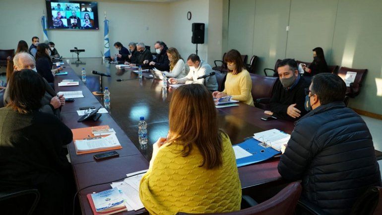 La oposición no dio quorum en el plenario para debatir el endeudamiento | LM Neuquen La oposición no dio quorum en el plenario para debatir el endeudamiento