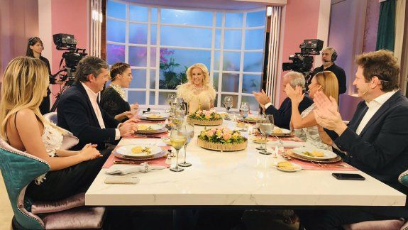 mirtha critico a macri por pegarle a moyano en un acto