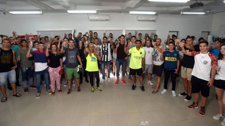 Más de 60 destacados deportistas asistieron a la gala anual de LM Neuquén