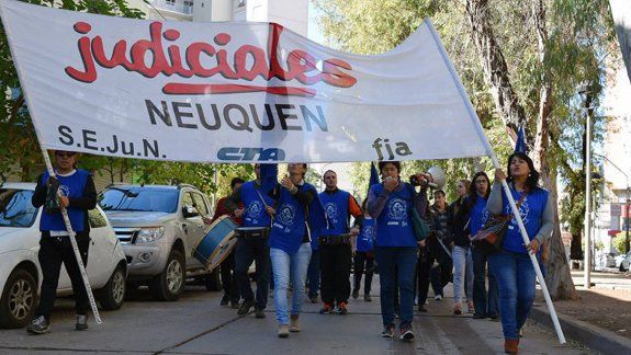 Los judiciales presentarán un amparo por los días descontados