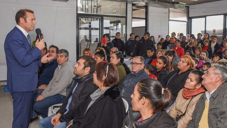 Otorgan créditos para conectar el gas en Peumayén