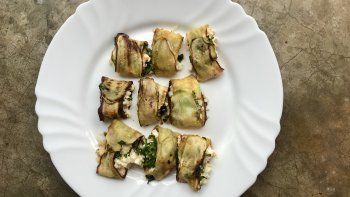 roll zucchini