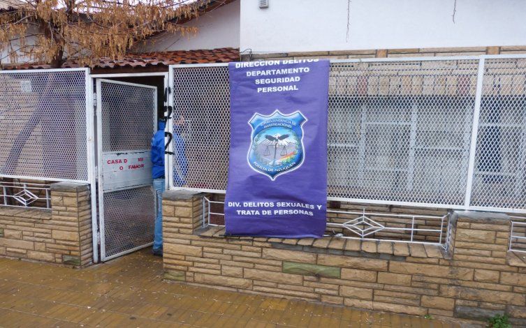 Allanaron un prostíbulo que prestó servicios toda la cuarentena