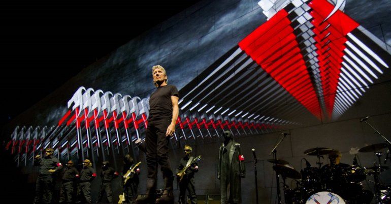 Roger Waters fue echado del Hotel Faena. Roger Waters fue echado del Hotel Faena.
