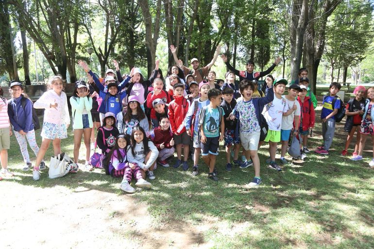 Verano 2024 en Neuquén: cuáles son los 11 clubes en donde se desarrollan las colonias deportivas y recreativas.