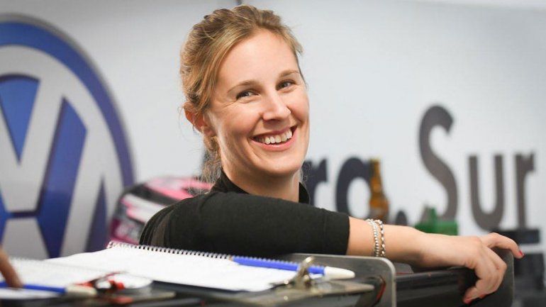 Julia Ballario no se rinde y está cerca de correr en el TC.