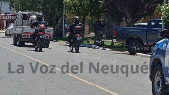 la policia confundio victima por ladron tras el robo de una moto
