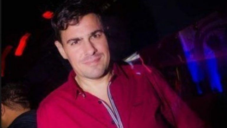 Pedofilia en el Rojo: el RRPP pedía futbolistas con facha en Twitter