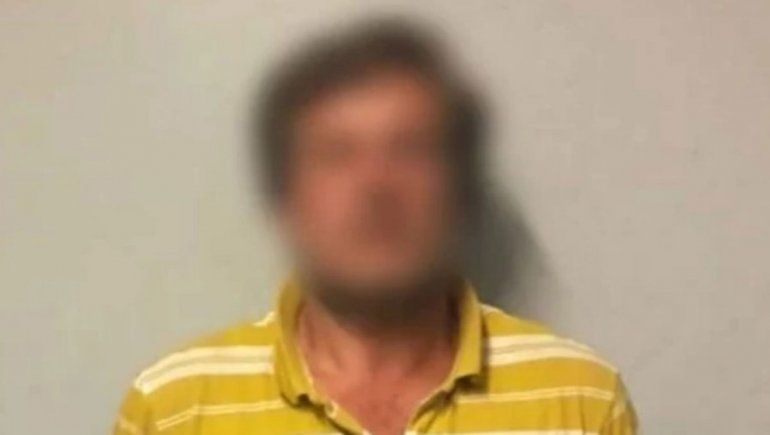 Abusó de nena en su oficina
