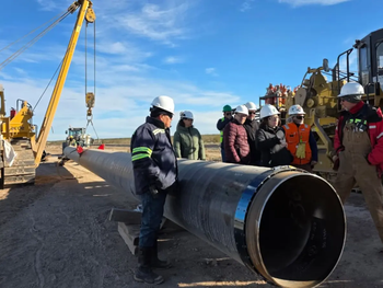 VMOS permitirá transportar el crudo desde la zona de Añelo hasta Punta Colorada. Foto: Gobierno de Río Negro