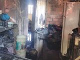 La vivienda sufrió cuantiosas pérdidas de muebles, electrodomésticos y prendas de vestir. El acusado asegura que es inocente. 
