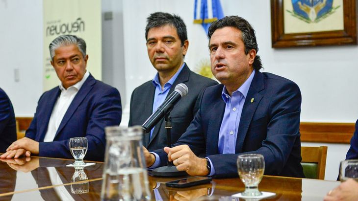 Pluspetrol compró bloques estratégicos de Vaca Muerta que estaban en manos de ExxonMobil. Pluspetrol compró bloques estratégicos de Vaca Muerta que estaban en manos de ExxonMobil.