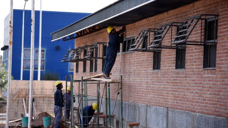 Advierten que hay muchas escuelas con problemas de infraestructura