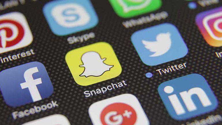 Donald Trump a un paso de monitorear las redes sociales