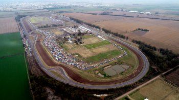 La ACTC confirmó en la jornada de hoy que el Turismo Carretera reanudará su calendario con una fecha doble en el autódromo de Rafaela. La ACTC confirmó en la jornada de hoy que el Turismo Carretera reanudará su calendario con una fecha doble en el autódromo de Rafaela.