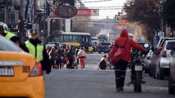 SFP cortes de organizaciones sociales en toda la avenida (1).JPG