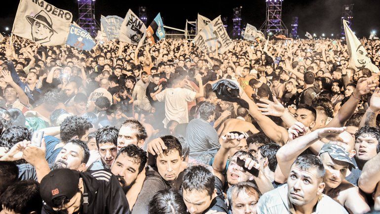 En el predio La Colmena hubo más gente de lo permitido. &nbsp;