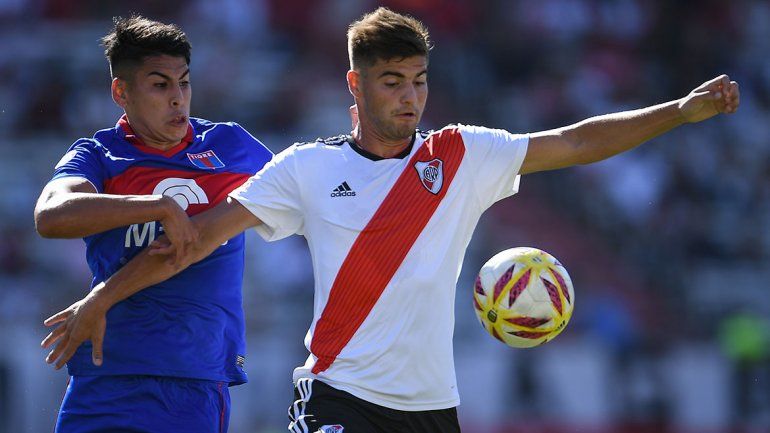 Tigre hizo la tarea ante River, pero Patronato le rompió la ilusión