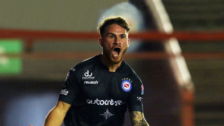 Boca se quedaría con el jugador más deseado de junio