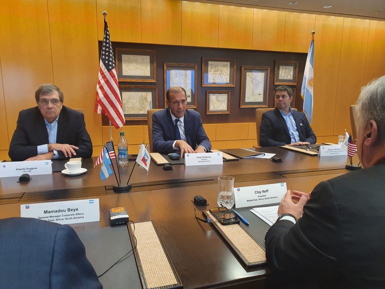 Neuquén entregó la concesión de un área hidrocarburífera a la empresa Chevron