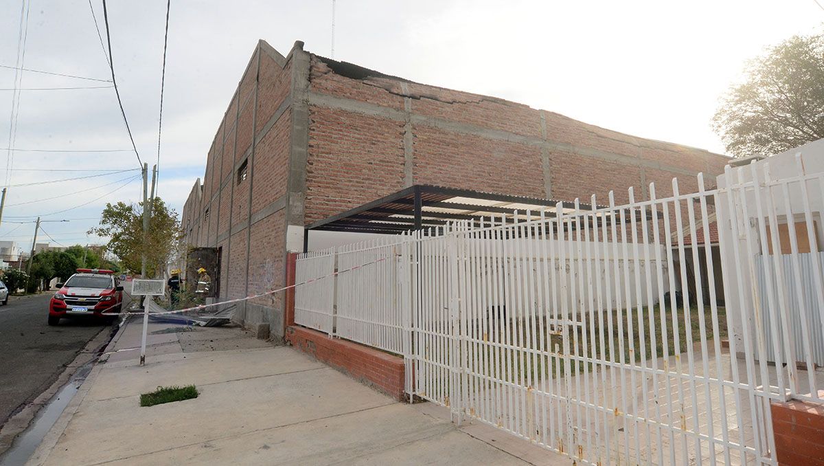 Es una bomba de tiempo: sugieren el desalojo de los vecinos de barrio Belgrano
