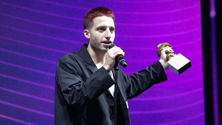 Los jóvenes artistas urbanos se apoderaron de los Premios Gardel