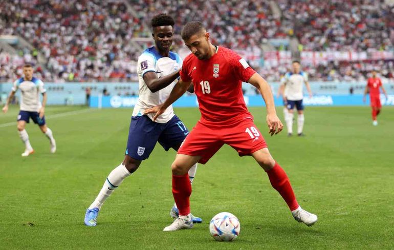 Inglaterra goleó a Irán en su debut en el Mundial