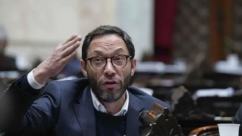 maximiliano ferraro libra