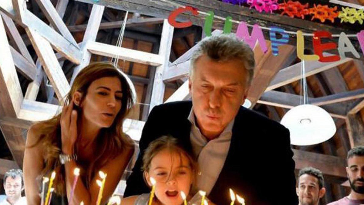 Los Curiosos Saludos A Alberto Fernndez Por Su Cumpleaos