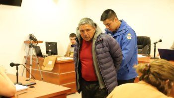 espinoza fue acusado de homicidio triplemente agravado y quedo preso: jessica habia acudido a la linea 148 y tenia riesgo de femicidio