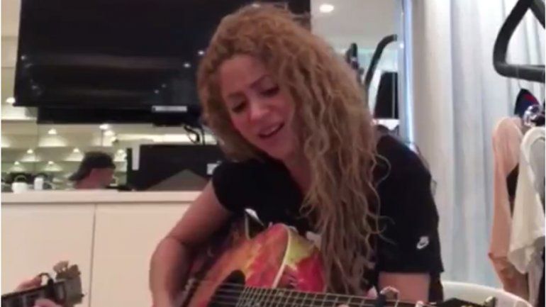 Shakira despejó dudas con una canción y Piqué le respondió