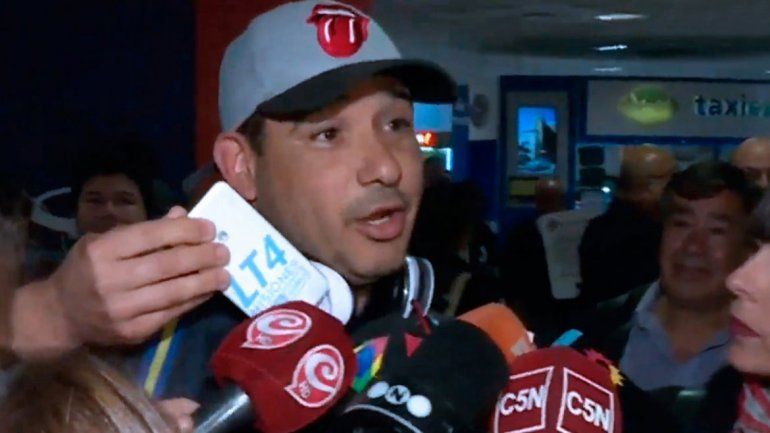 Mazzaro volvió al país: Angelici me tiene de hijo