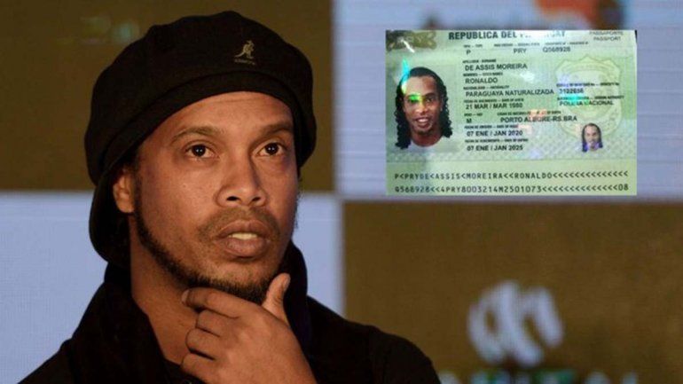 Ronaldinho detenido tras ingresar con un pasaporte falso