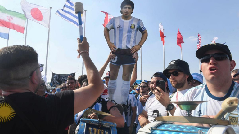 Video: El banderazo argentino que terminó mal y nuevo hit