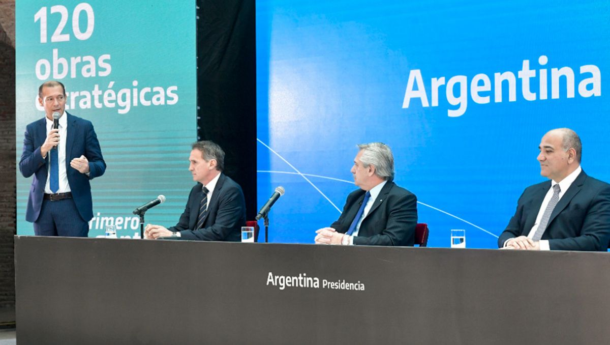 Gutiérrez y el presidente presentaron el Hospital Norpatagónico