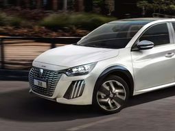 Peugeot 208, un hatchback con diseño moderno. Foto: Stellantis. Peugeot 208, un hatchback con diseño moderno. Foto: Stellantis.