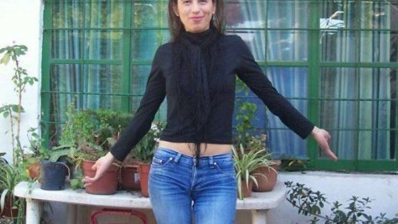 El disparo fue en el cuello. A la mujer de 40 años la trasladaron al Hospital Melo, a pocas cuadras de su casa, y murió en el camino.