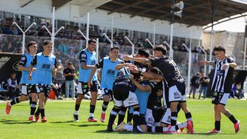 ON - Futbol Cipolletti vs Sol de America (7)